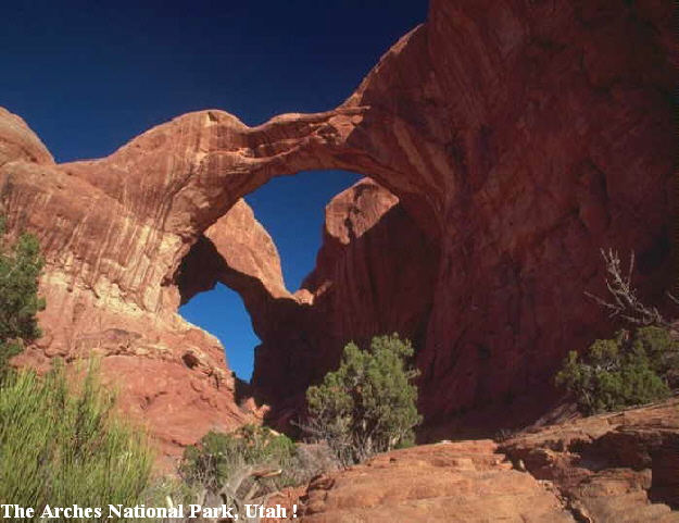 Double Arch,Utah