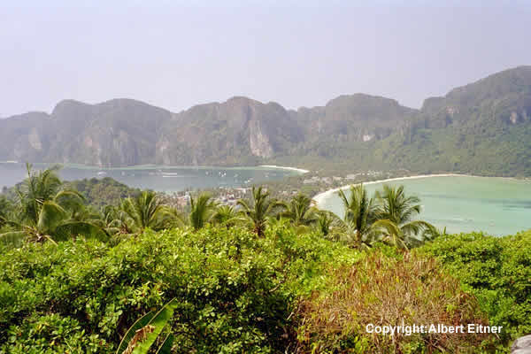 Phi Phi Island (Koh Phi Phi Don)